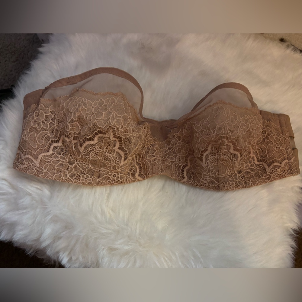 Strapless bra